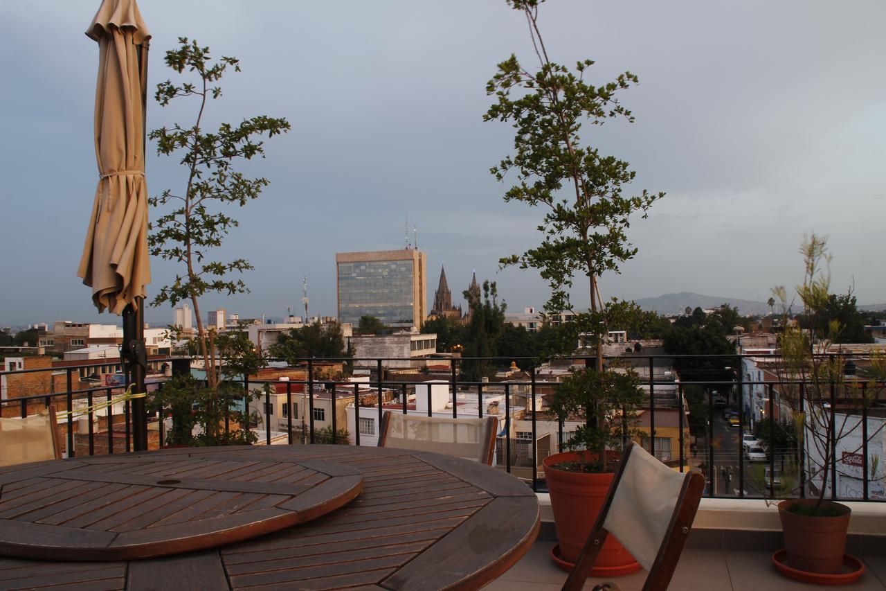 Suites Chapultepec Guadalajara Exterior photo