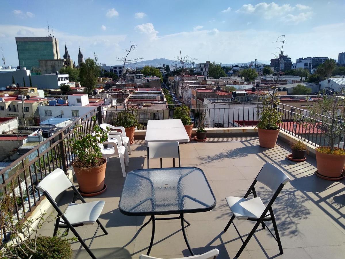 Suites Chapultepec Guadalajara Exterior photo