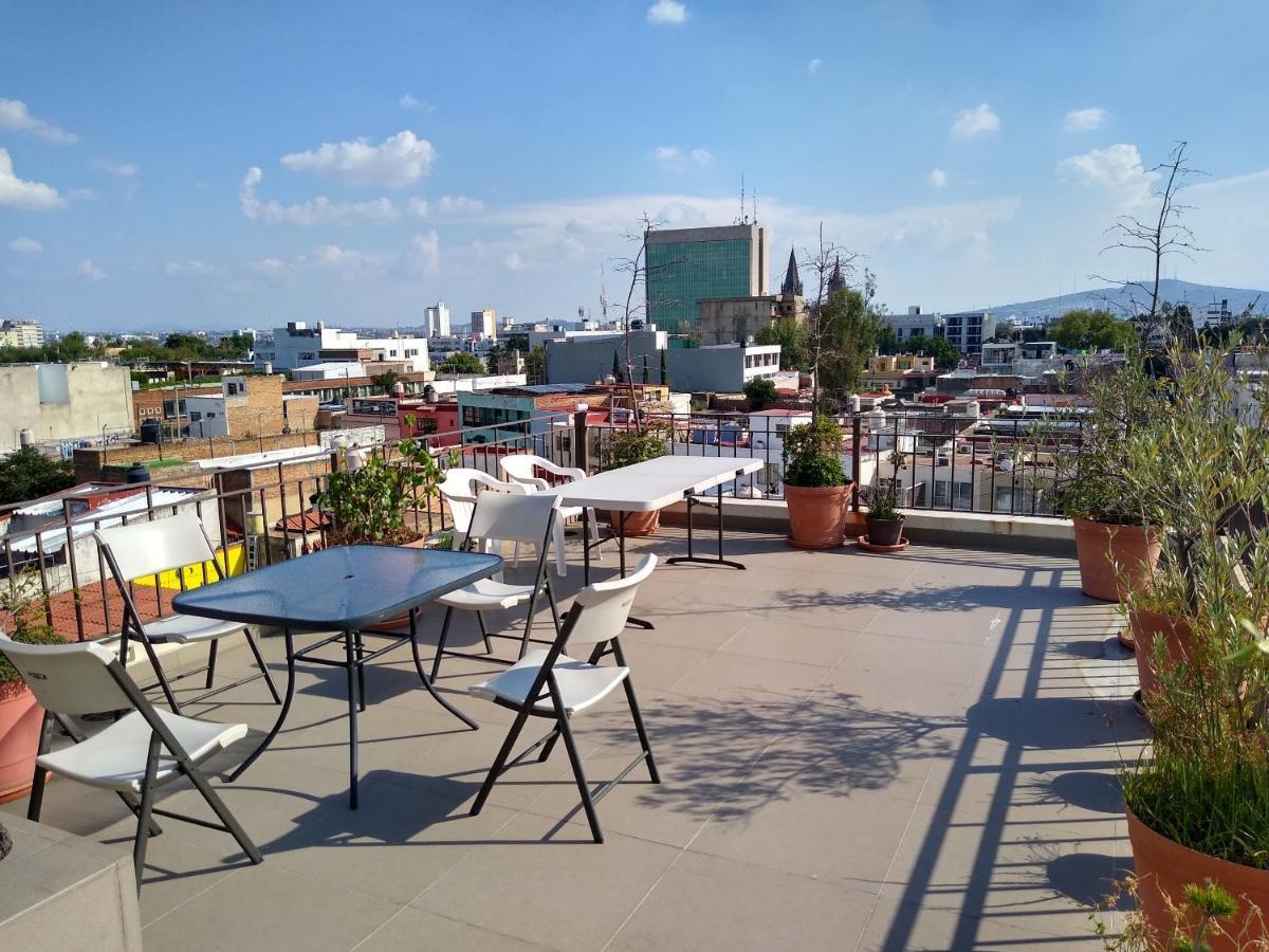 Suites Chapultepec Guadalajara Exterior photo